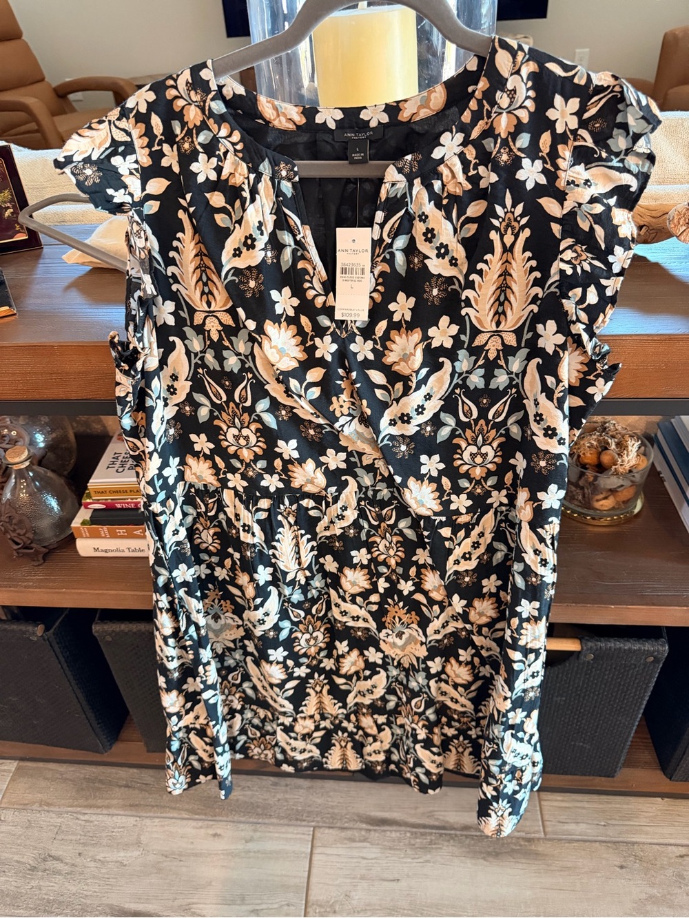 NWT Ann Taylor Factory Floral Ruffle Cap-Sleeve Wrap Top - Black and Cream